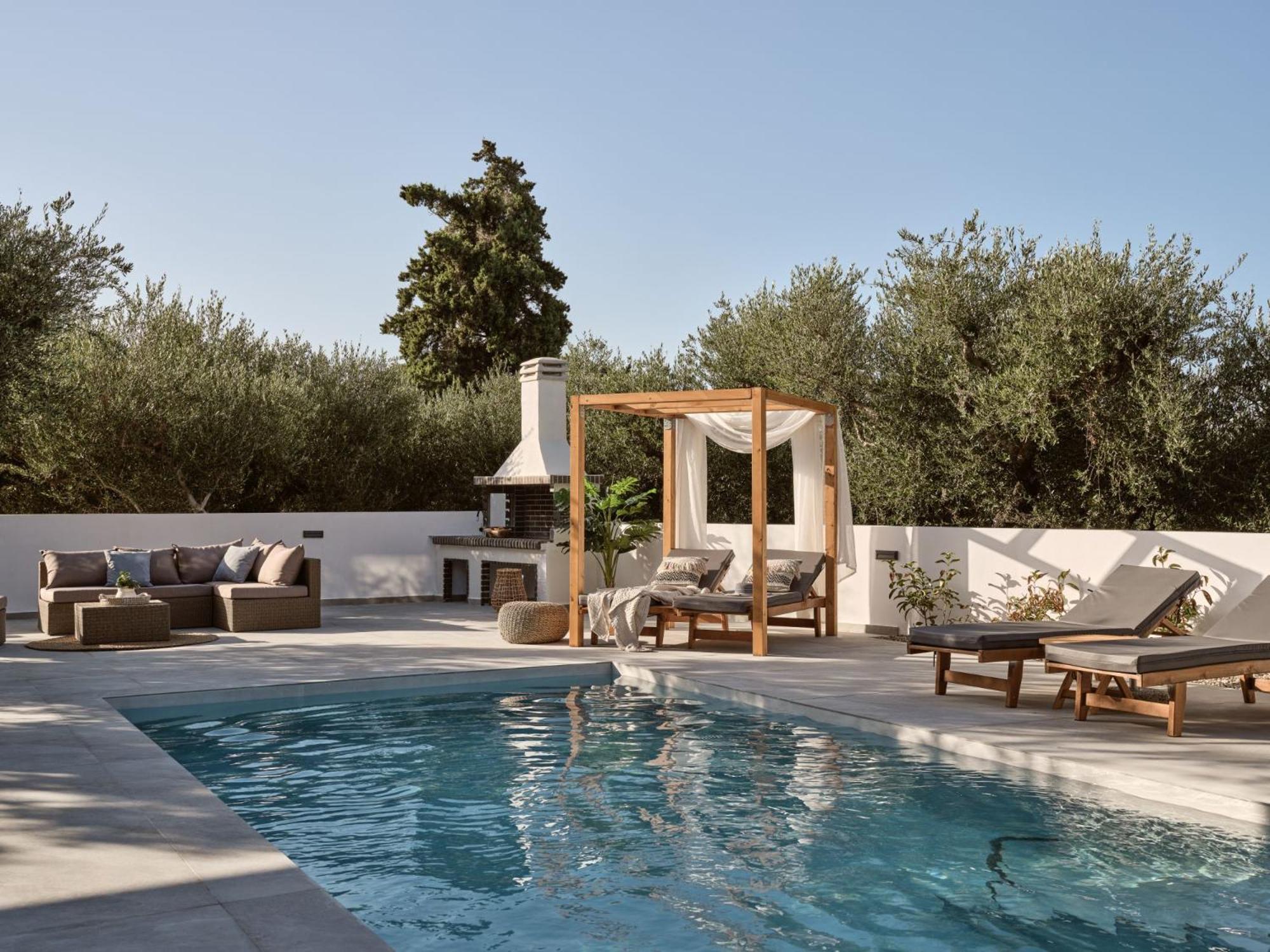 Kapodistria Luxury - Serene Escape In A Scenic, Secluded Location, By Zantewize Plános