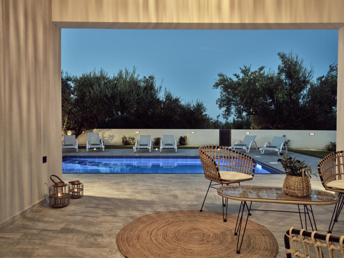 Kapodistria Luxury - Serene Escape In A Scenic, Secluded Location, By Zantewize Villa Plános