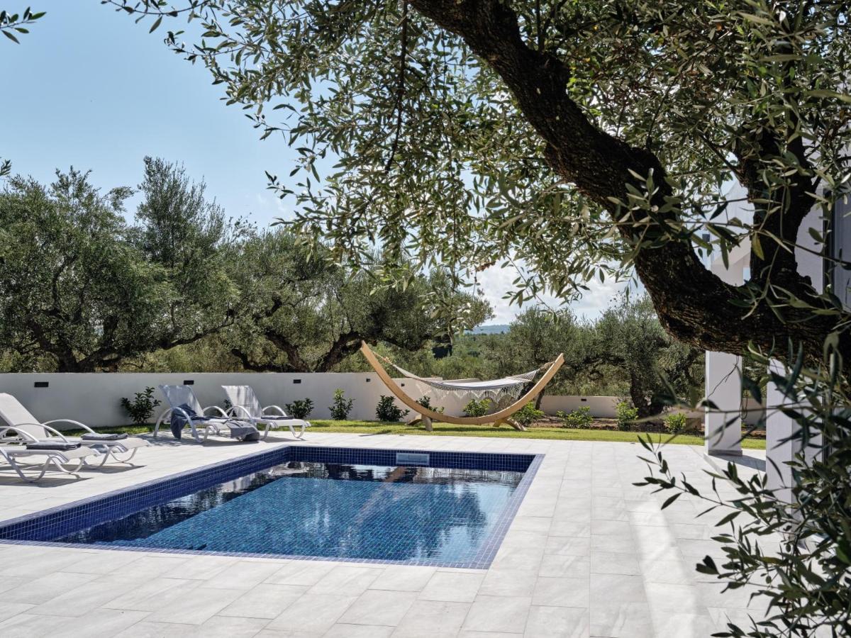 Kapodistria Luxury - Serene Escape In A Scenic, Secluded Location, By Zantewize Villa