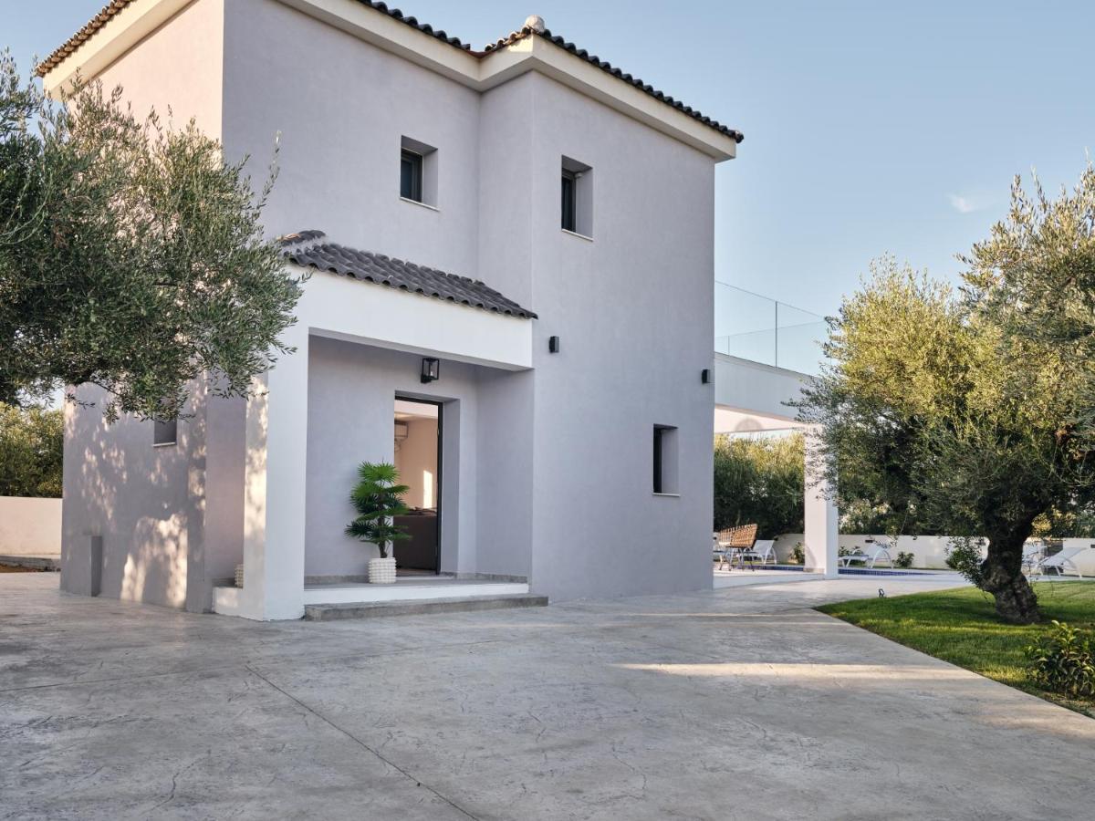 Villa Kapodistria Luxury - Serene Escape In A Scenic, Secluded Location, By Zantewize