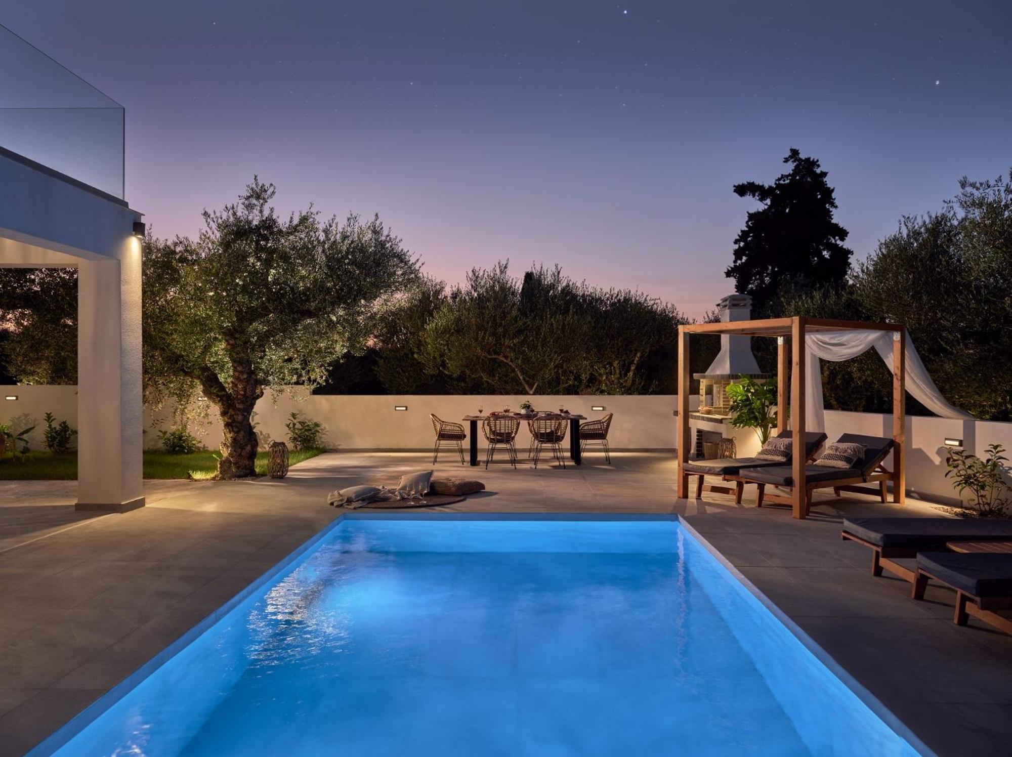Kapodistria Luxury - Serene Escape In A Scenic, Secluded Location, By Zantewize Villa