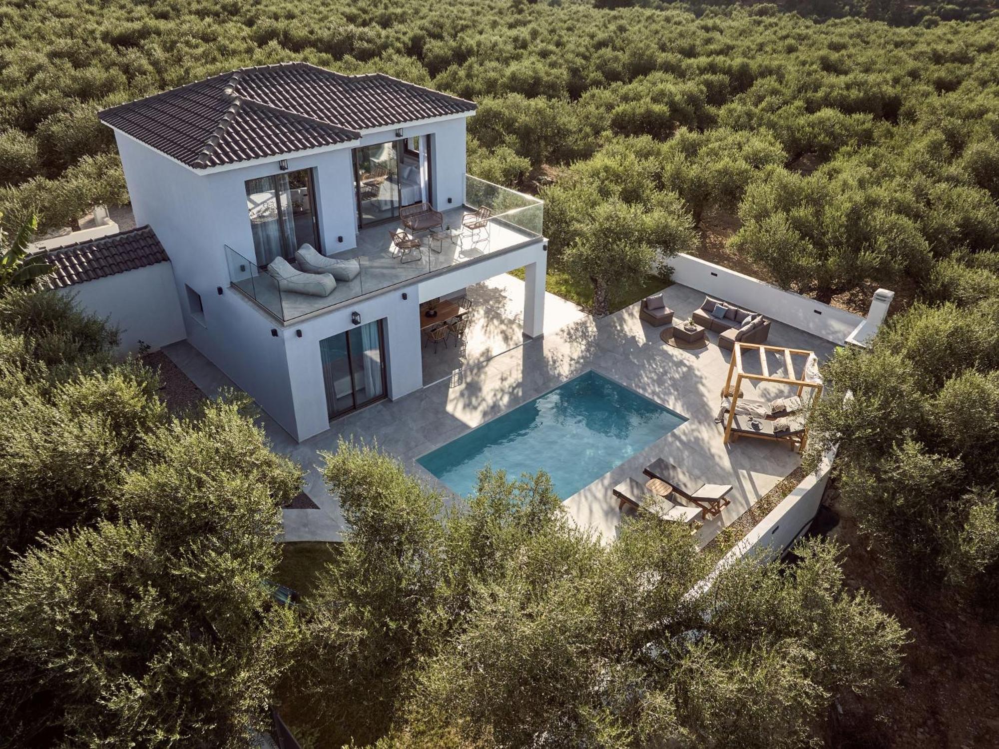 Kapodistria Luxury - Serene Escape In A Scenic, Secluded Location, By Zantewize Villa *