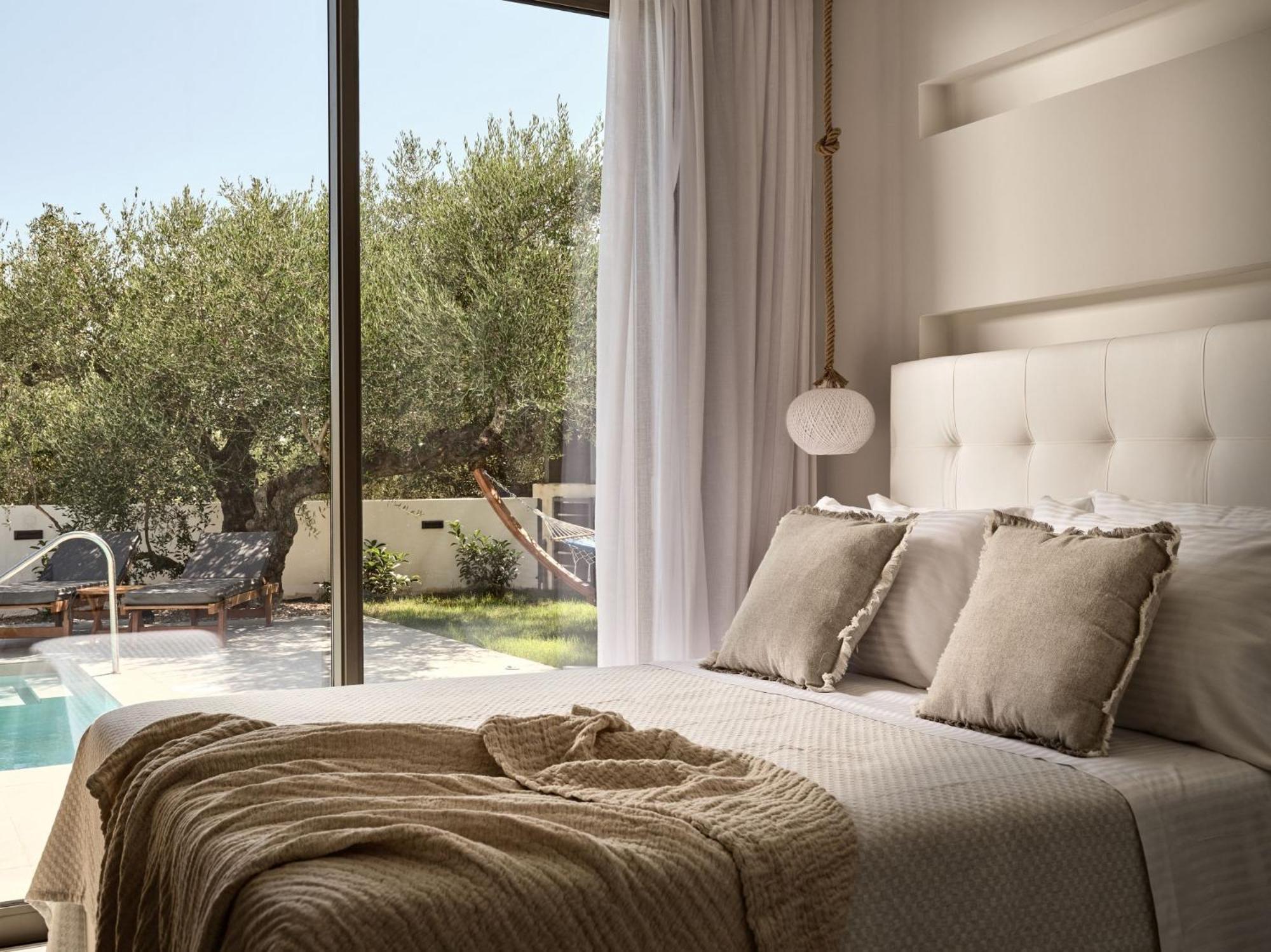 Kapodistria Luxury - Serene Escape In A Scenic, Secluded Location, By Zantewize *