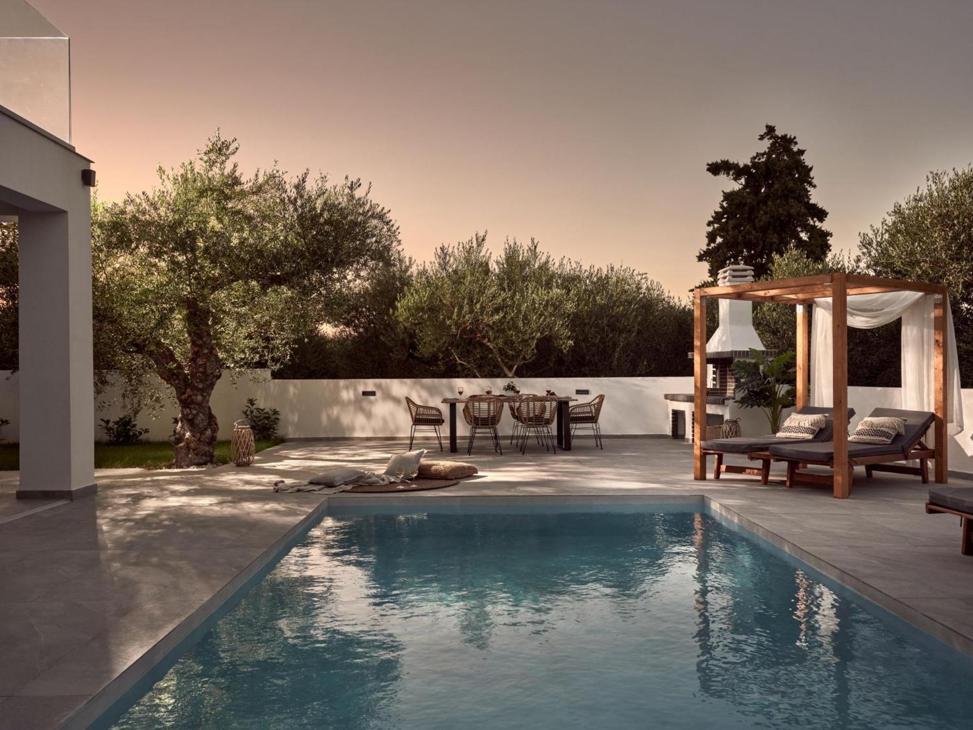 Kapodistria Luxury - Serene Escape In A Scenic, Secluded Location, By Zantewize