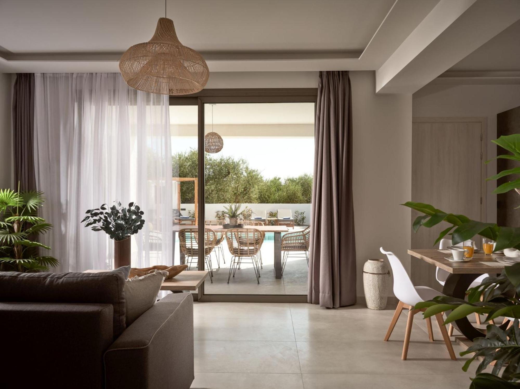 Villa Kapodistria Luxury - Serene Escape In A Scenic, Secluded Location, By Zantewize *